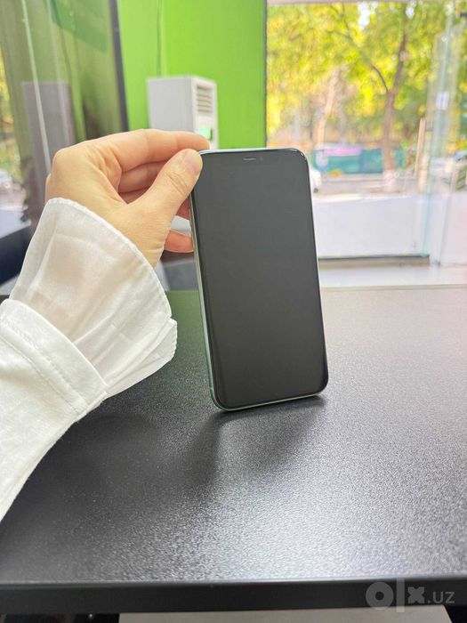 Смартфон Iphone 11