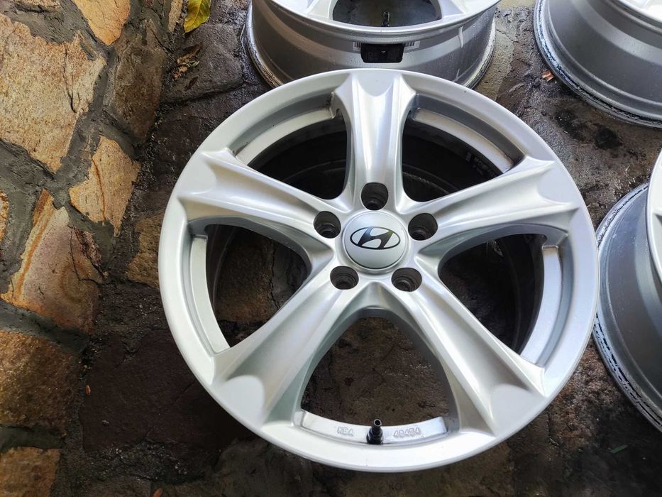 Hyundai 17 цoла 5х114,3 алуминиеви лeти джaнти за Хюндай 5x114,3 .