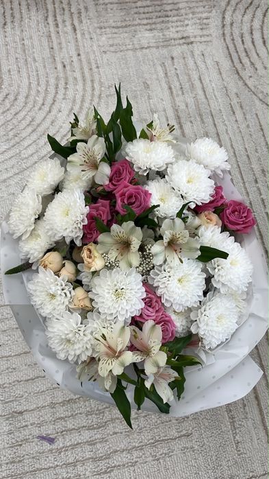 Свежие цветы срочноооо забрать