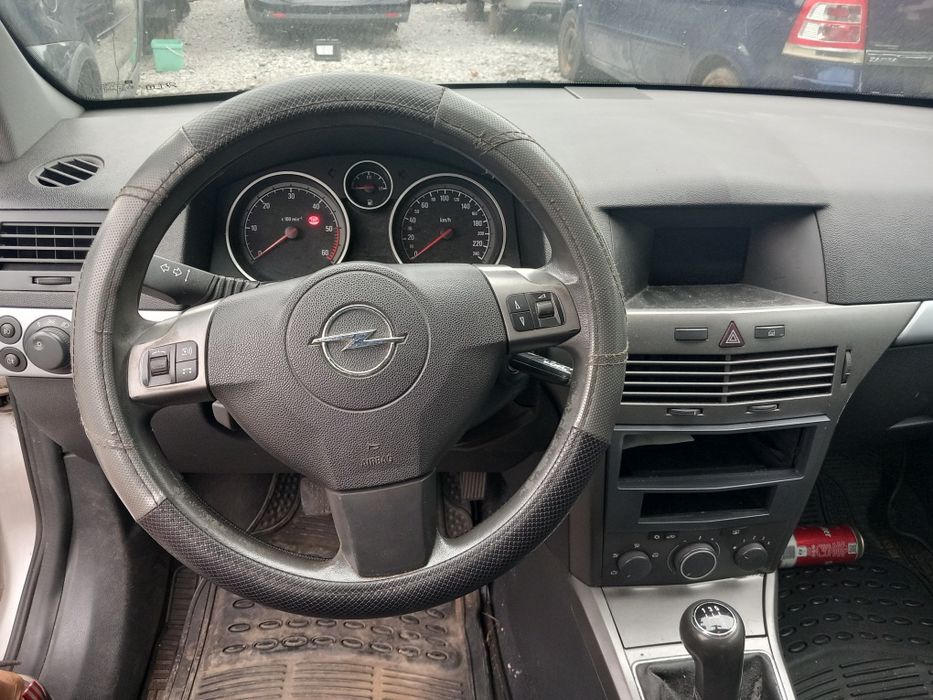 Opel Astra H 1.7cdti-101кс./2007/- на части
