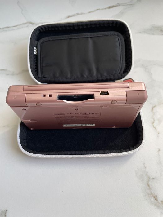 Nintendo DS Lite roz