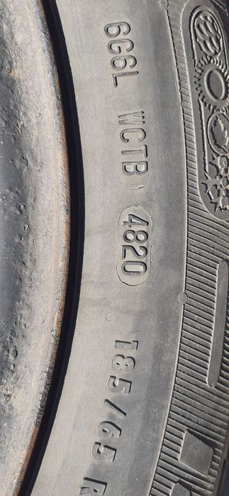 Джанти стоманени 14 цола Мазда с нови зимни гуми