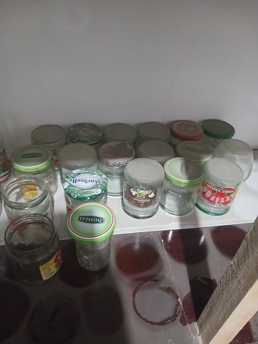 0,5 litrli shisha banka / Отдам 29 банок 0,5 л