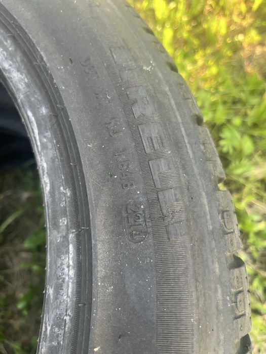 Продам резину 265/45/18