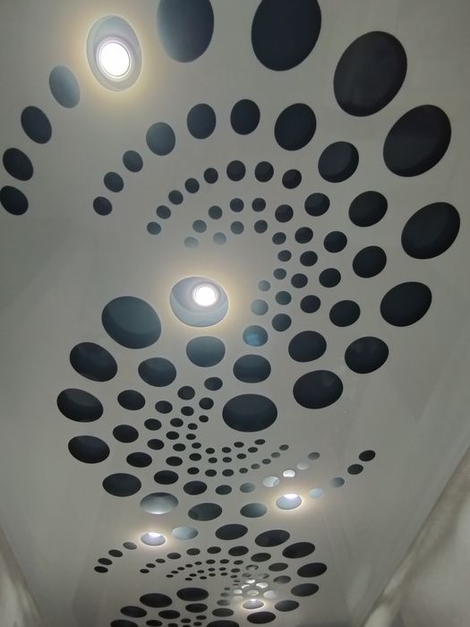 Натяжные потолки 1500 м2