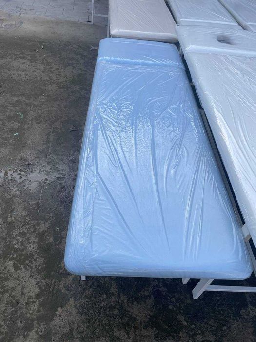 Медицинская кушетка 600.000