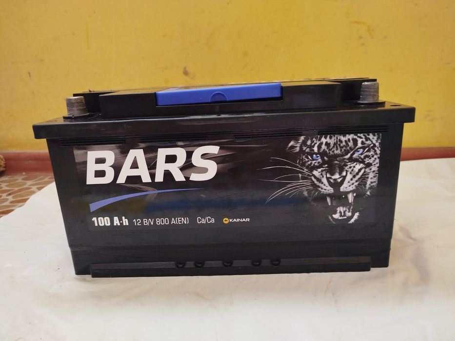 Акуммулятор 100 Am почти новая