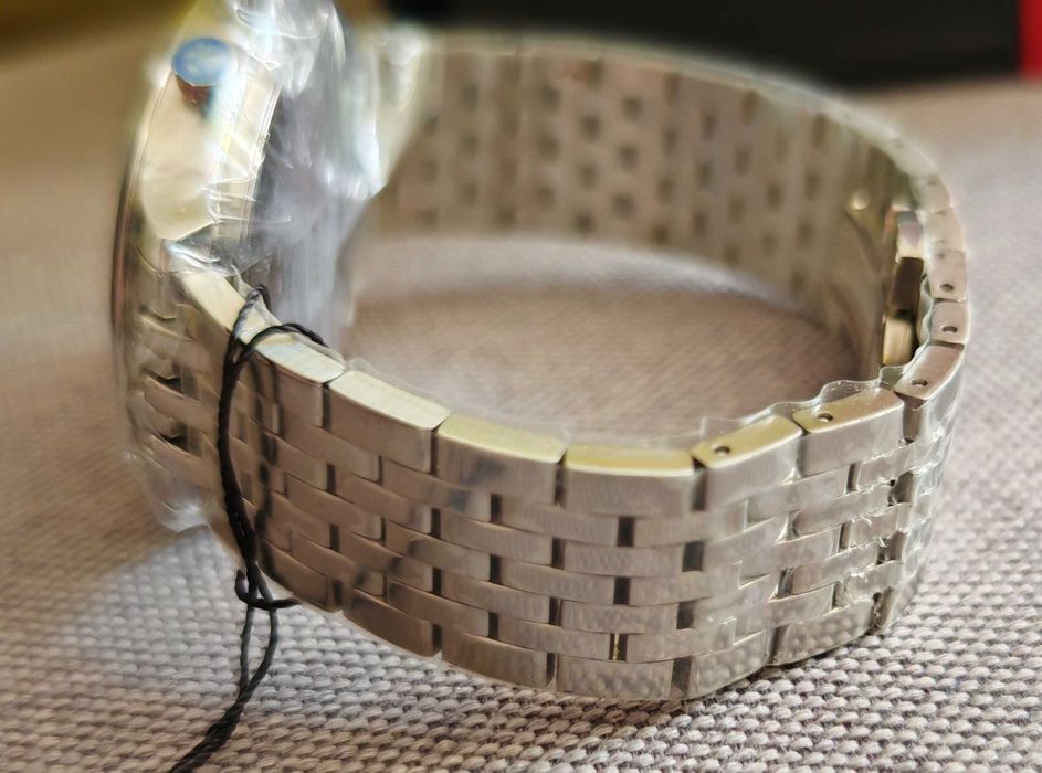 TISSOT Tradition мъжки часовник хронограф дата чисто нов 100% оригинал