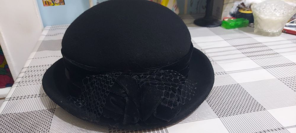 Продам шляпу недорого