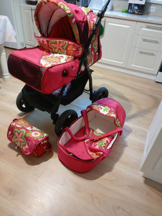 Продам коляску зима -лето 3в1