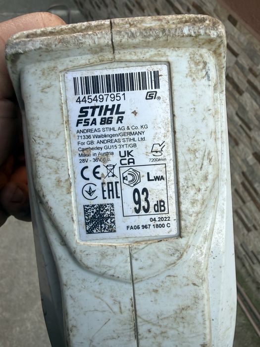 Акумулаторен тример STIHL FSA 86 R,