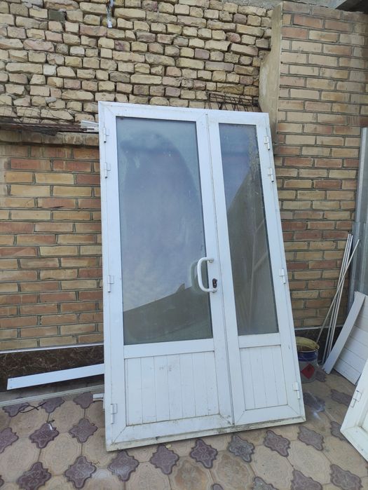 Akfa eshik derazalar sotiladi