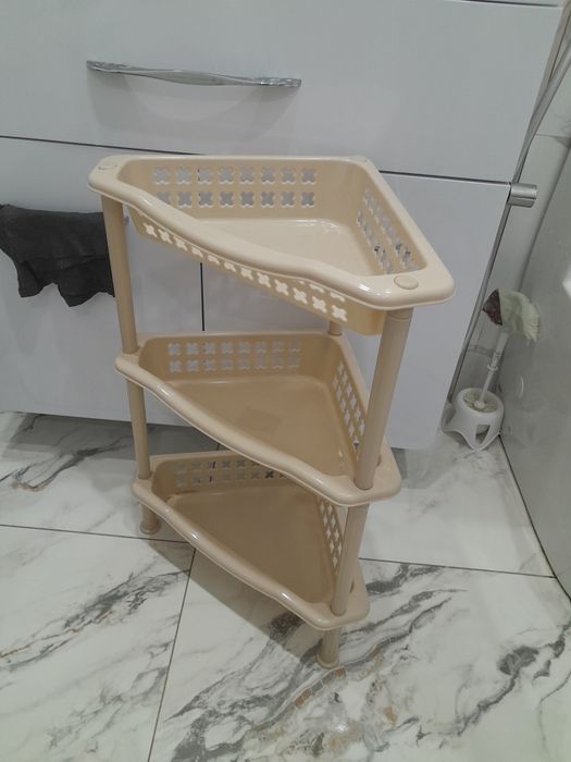 Продам полку для ванной