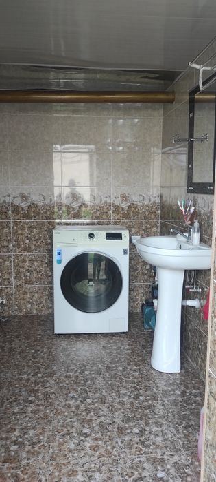 Уй сотилади, Достобод шахрида