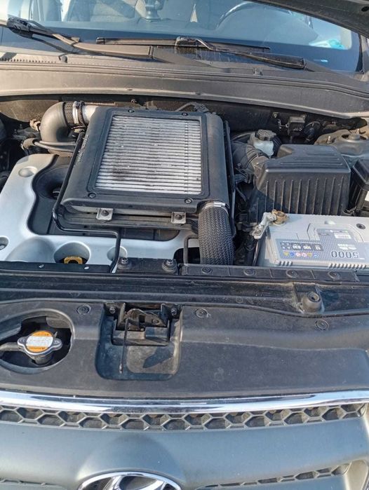 Vând autoturism Hyundai Santa Fe