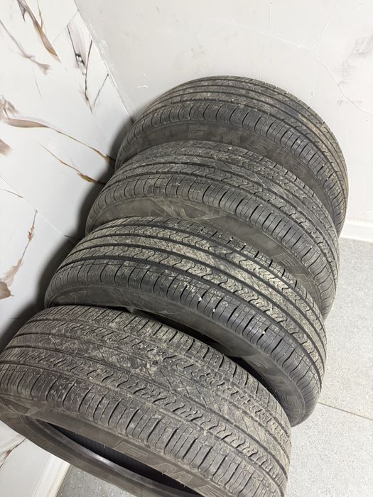 215/60/17 Балон летний.