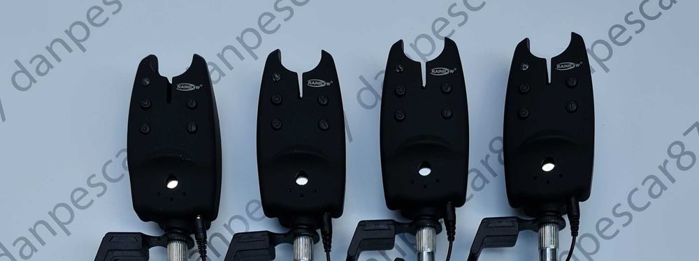 SET 4 Avertizori TLI07 CU 4 Swingeer MKM2 cu iluminare si 8 Tije