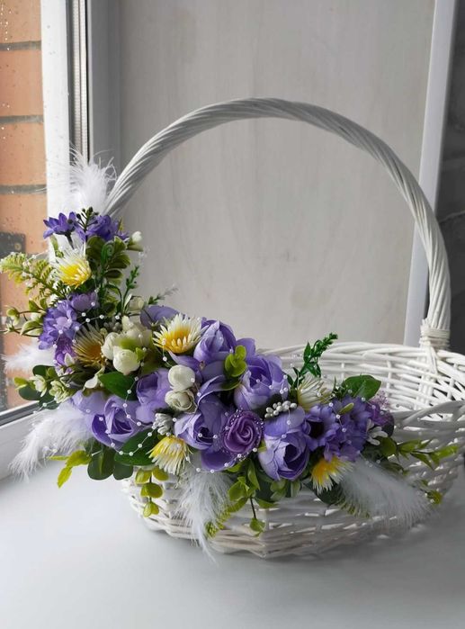 Продам корзину плетеную