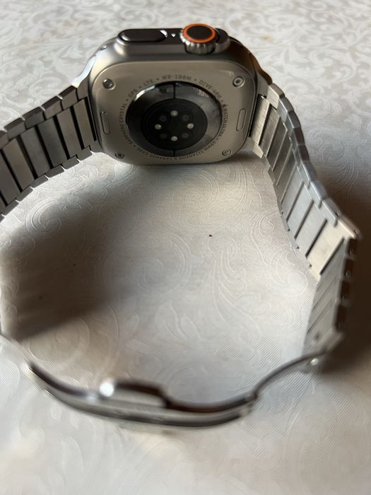 Продам Apple Watch Ultra 2