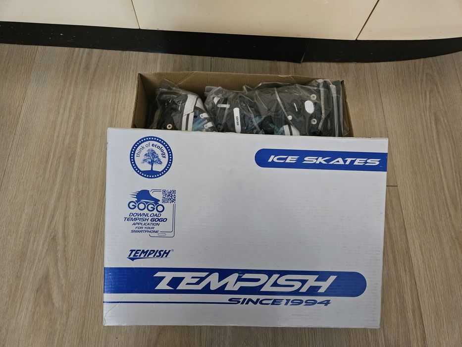 Продавам,хокейни кънки   TEMPISH