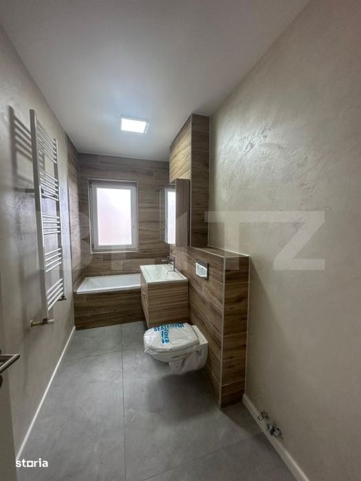 Apartament de vanzare, 2 camere renovat - Sanpetru — fotografia 2