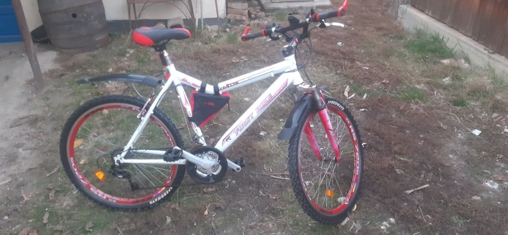 Vand bicicleta.Mtb personalizata