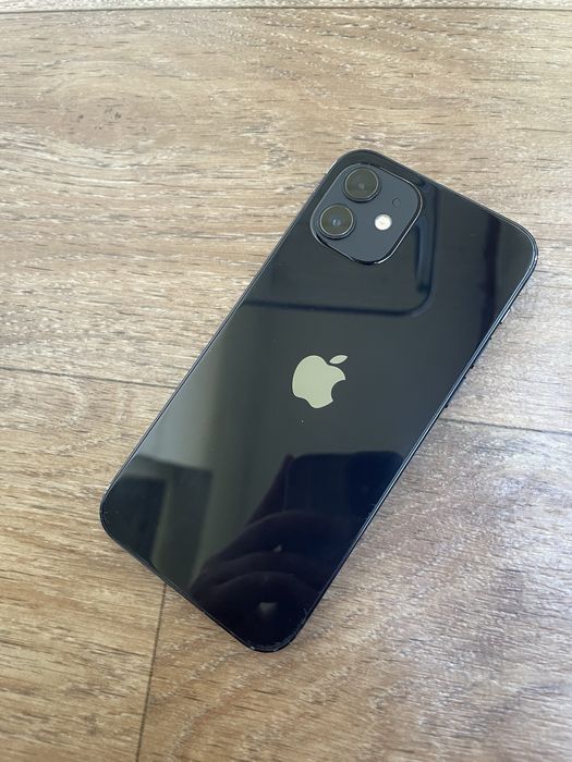 iPhone 12 128GB в идеале