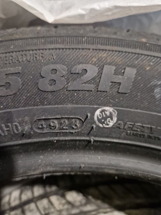 Гуми Kumho Ecstra 185 55 15
