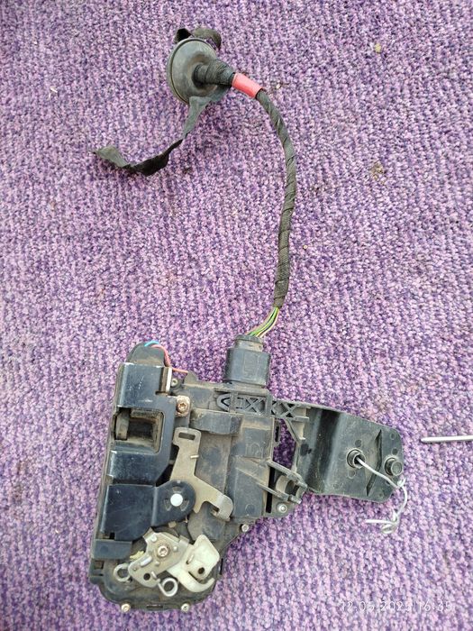 Продам Дверной замок