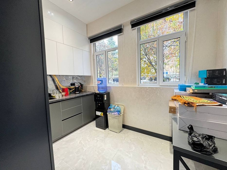 Продаётся нежилое помещение