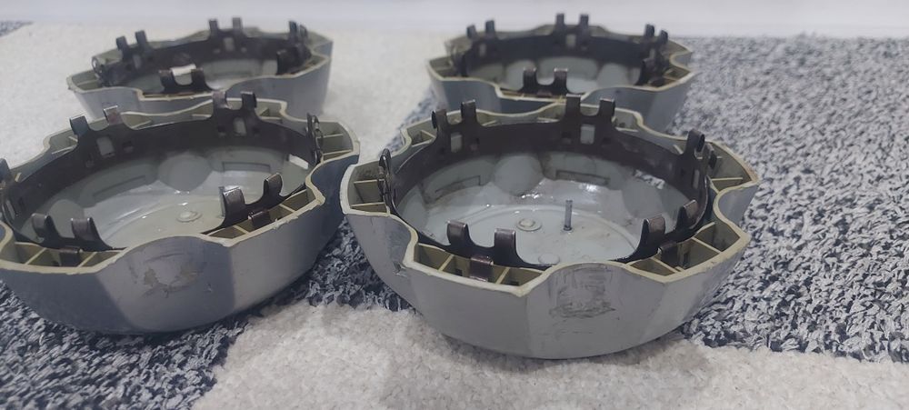 Прадо 120 заглушки колёс