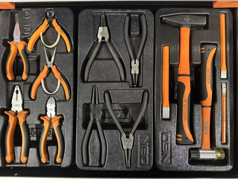 Banc scule neo echipat