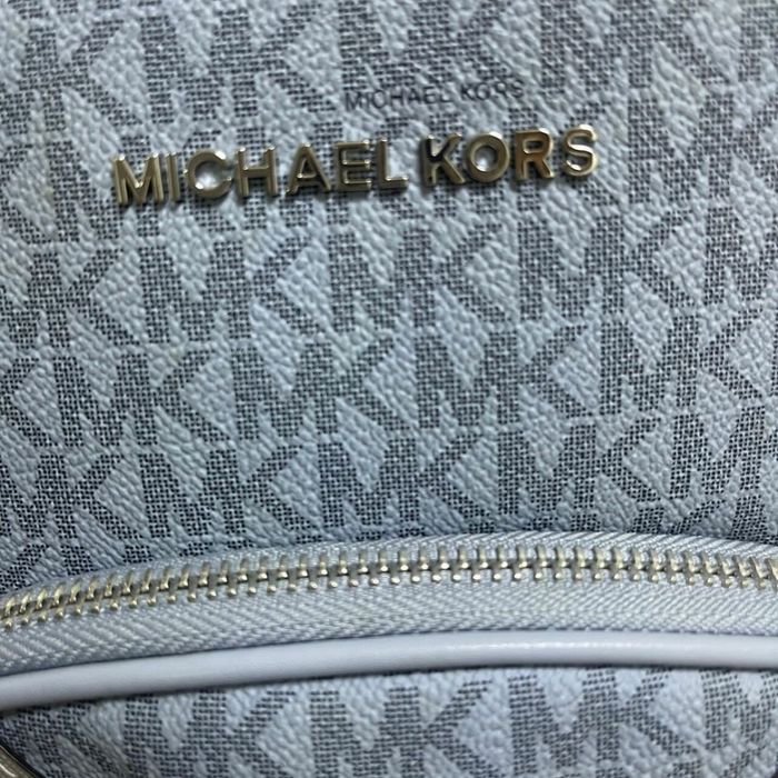 Michael Kors Silver & Blue Backpack
MP-14297-BP-13