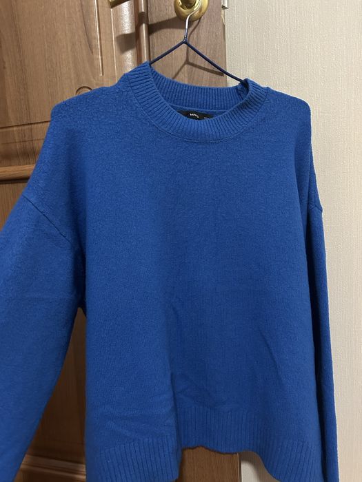 Теплая шерстяная кофта Mango