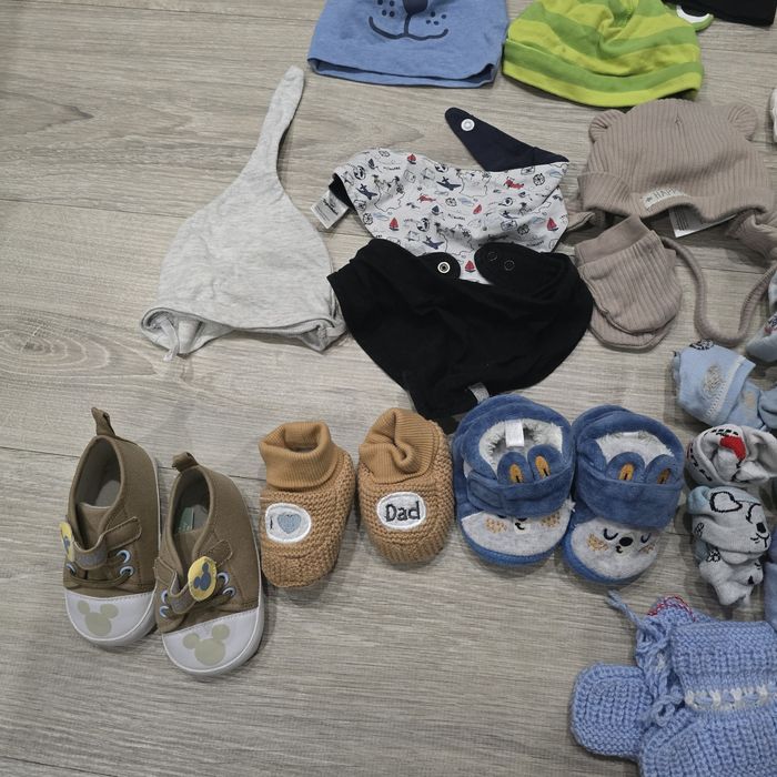 Огромен бебешки лот 0-80 размер , всичко 40лв