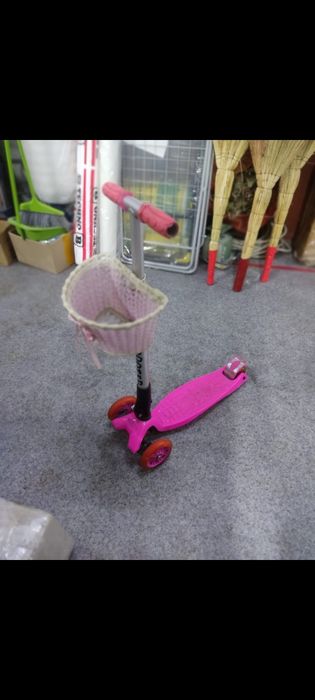Самокат детский для девочки