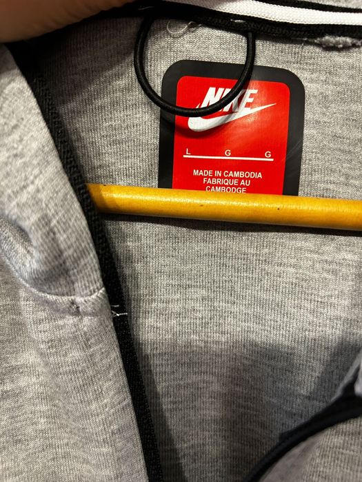 Compleu Nike Tech Grey(marimi: S, M, L, XL, XXL)