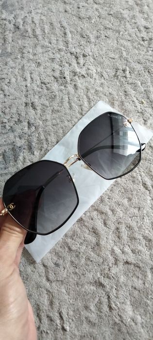 Солнечные очки новые