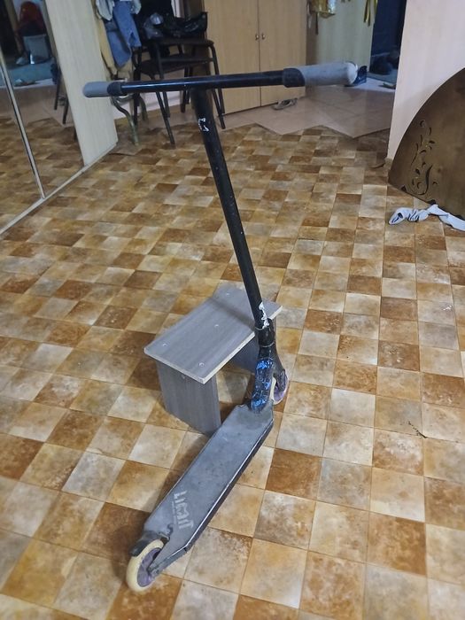 Продам электросамокаты