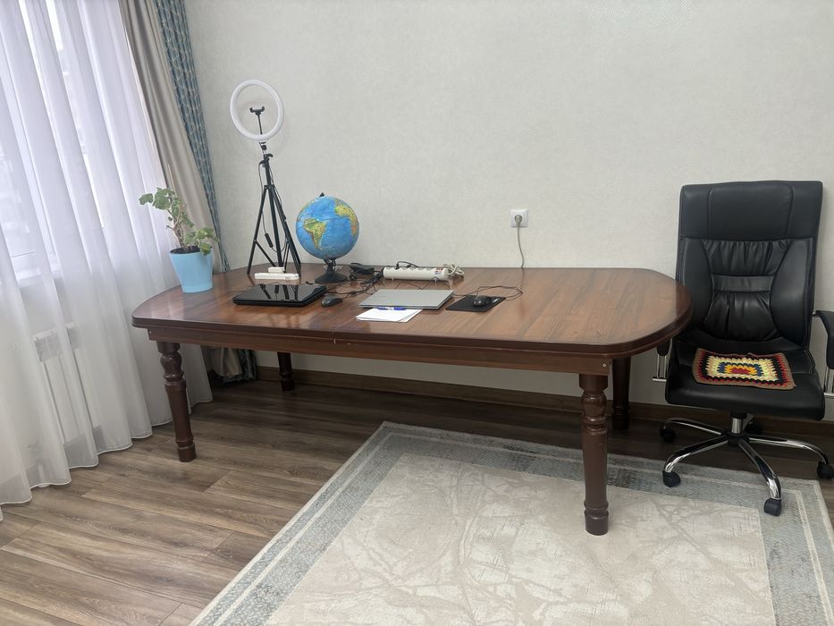 Стол трансформер на 10 персон