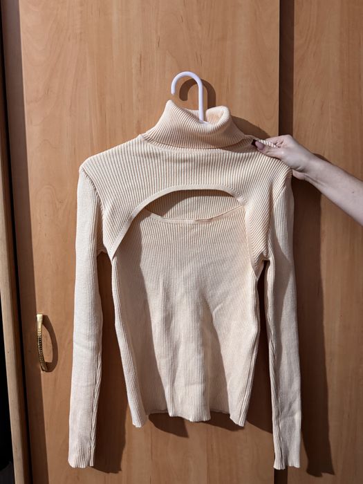 Продам платья, можно по одному