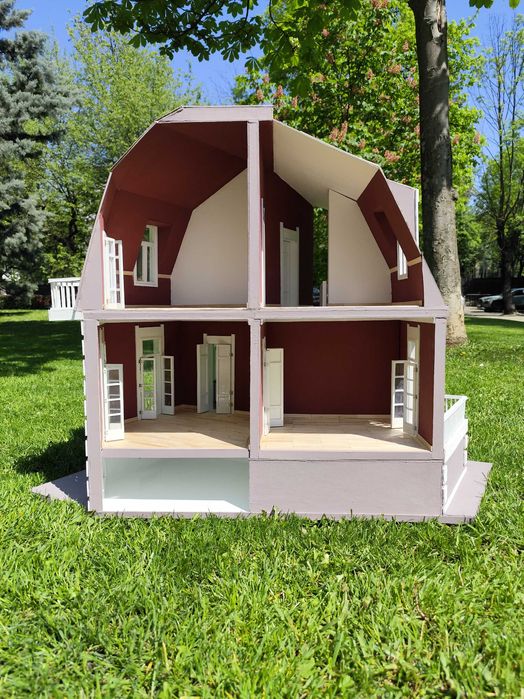Къща за кукли , макет