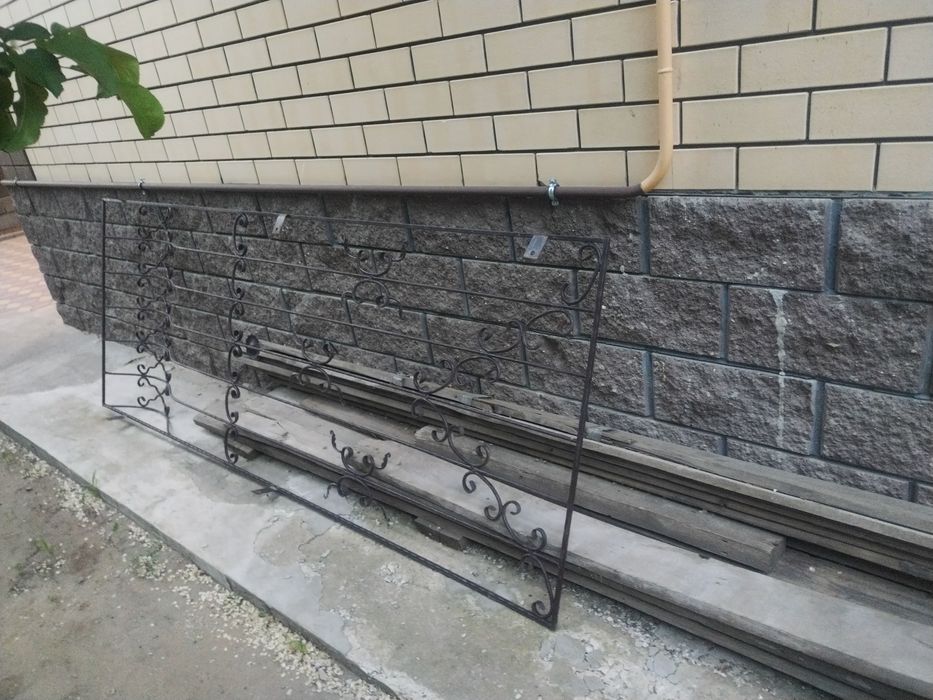 Решетка на окно новый