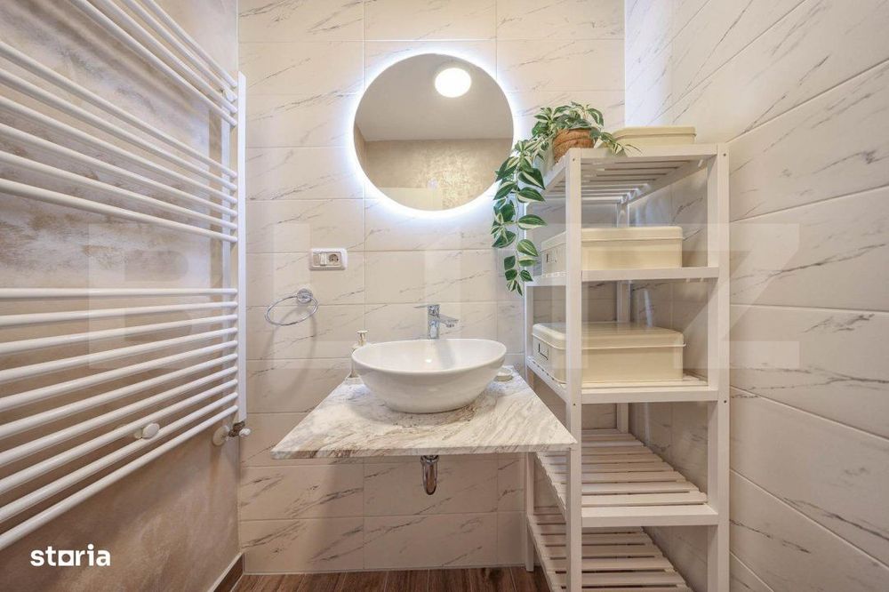 Apartament de vanzare, cu 3 camere, 73 mp + balcon 5 mp, zona Tractoru — fotografia 2