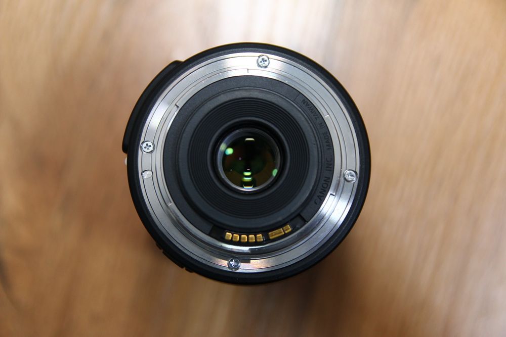 Объектив ef-s 18-135мм IS STM