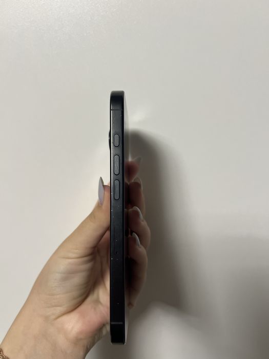 iPhone 16 Pro 256 ГБ, Black Titanium, АКБ 89%