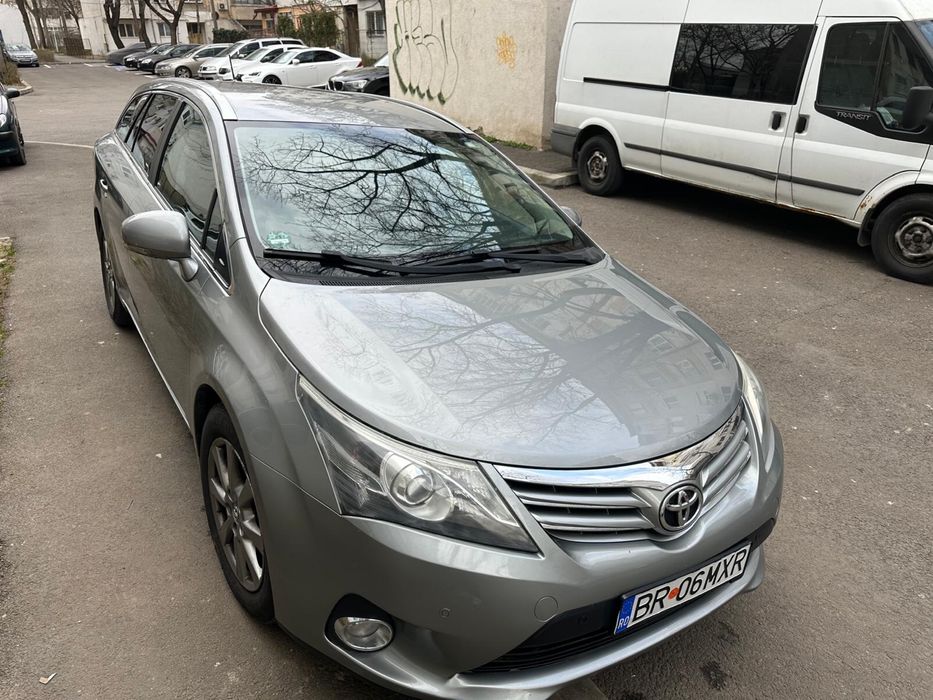 Toyota Avensis T27 facelift