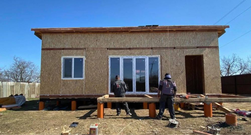 Case modulare din lemn