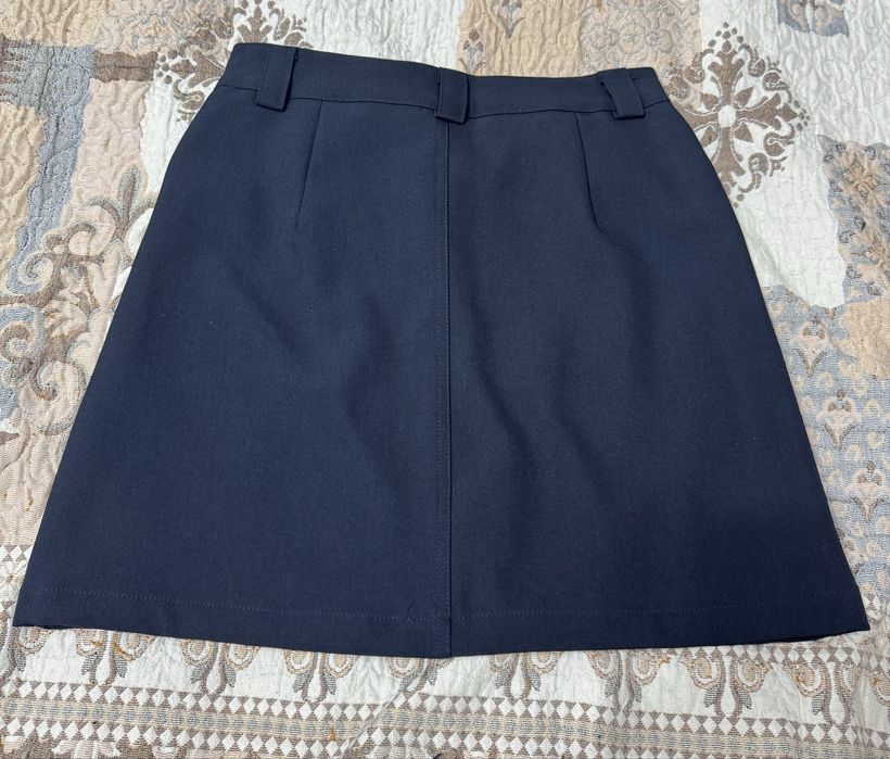 Темно-синяя юбка трапеция