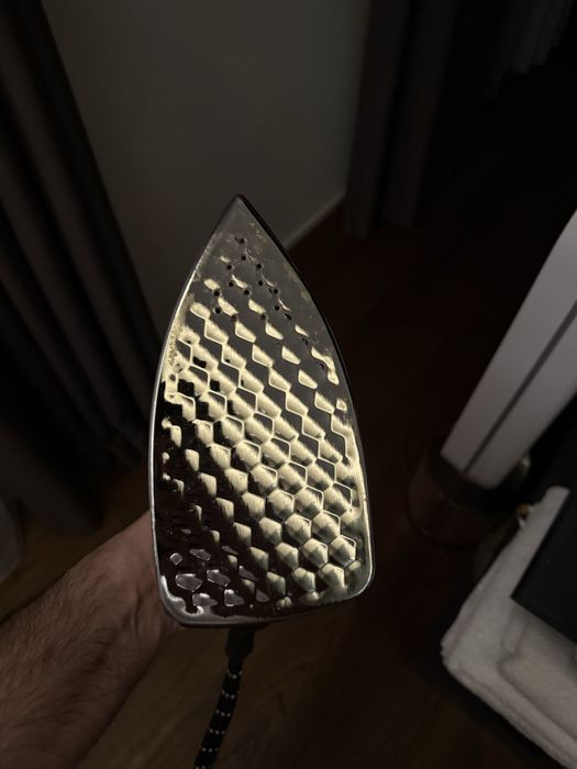 Stație de călcat Miele B4847 FashionMaster